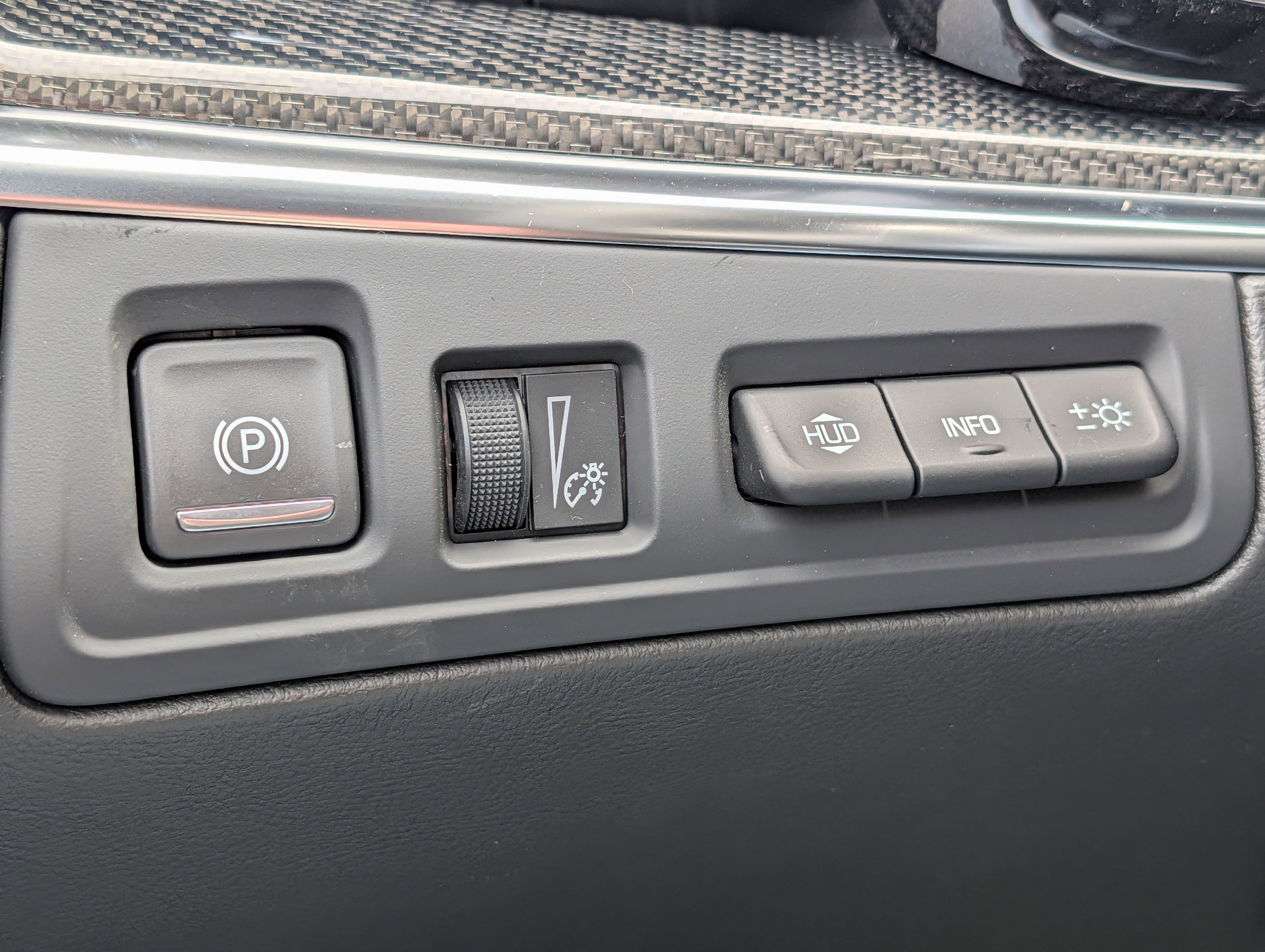 New 2026 Cadillac XT5 Sportv w/ LPO, Floor Liner Package image 26