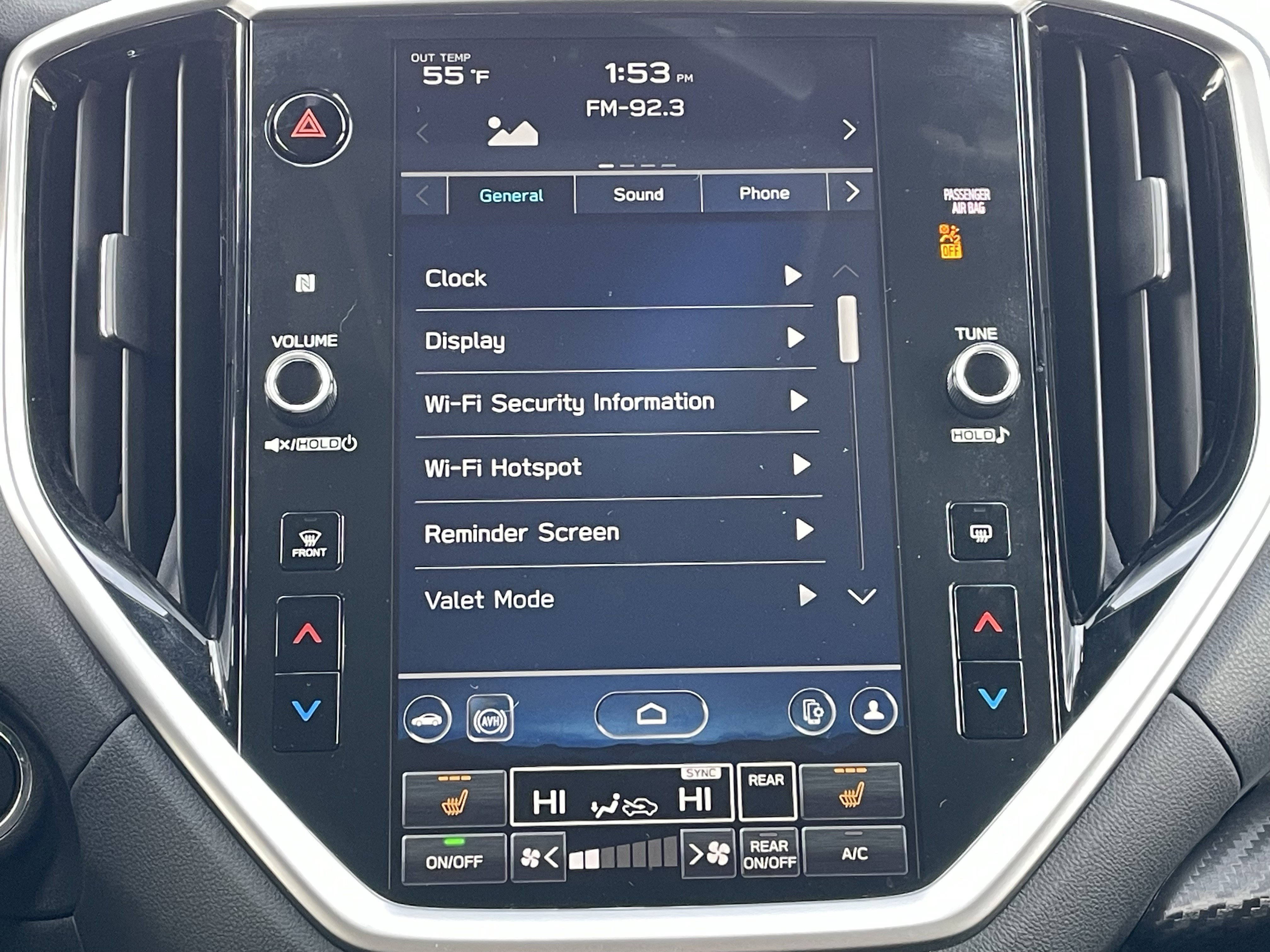 Used 2024 Subaru Ascent Premium w/ Convenience Package image 29