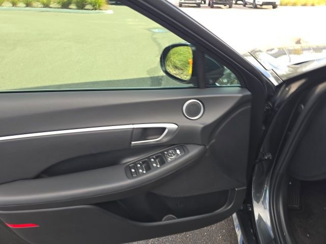 Used 2025 Hyundai Sonata SEL image 8
