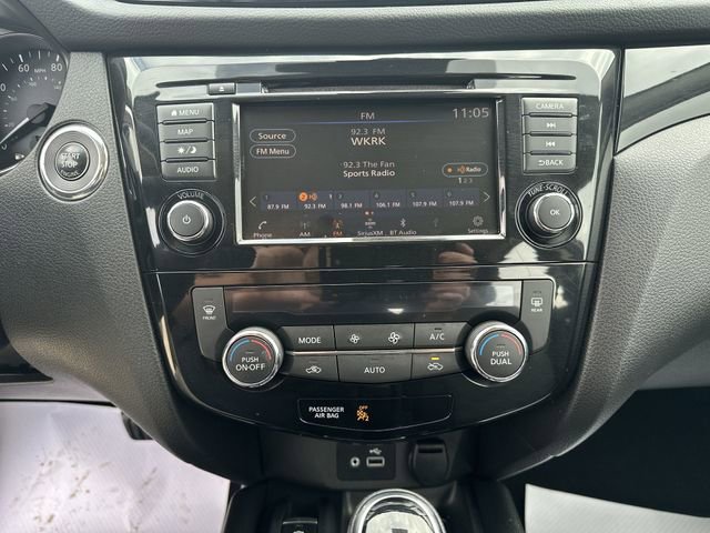 Used 2019 Nissan Rogue Sport SV w/ Technology Package image 15