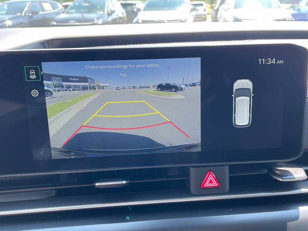 New 2026 Kia Carnival FWD image 17
