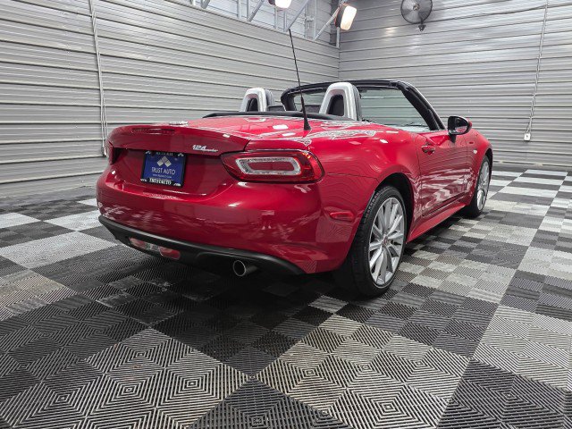 Used 2017 FIAT 124 Spider Lusso RWD image 5