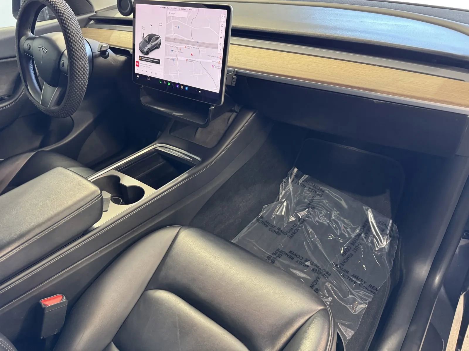 Used 2022 Tesla Model Y Long Range image 5