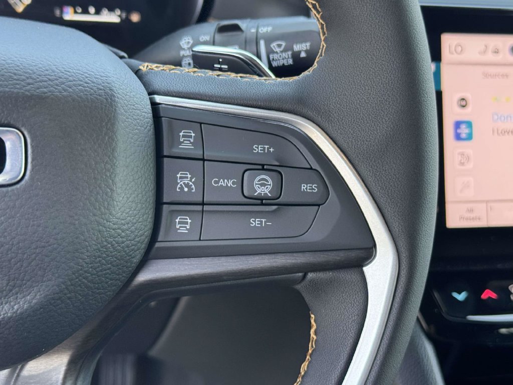 New 2026 Jeep Grand Cherokee Limited AWD/4WD image 23