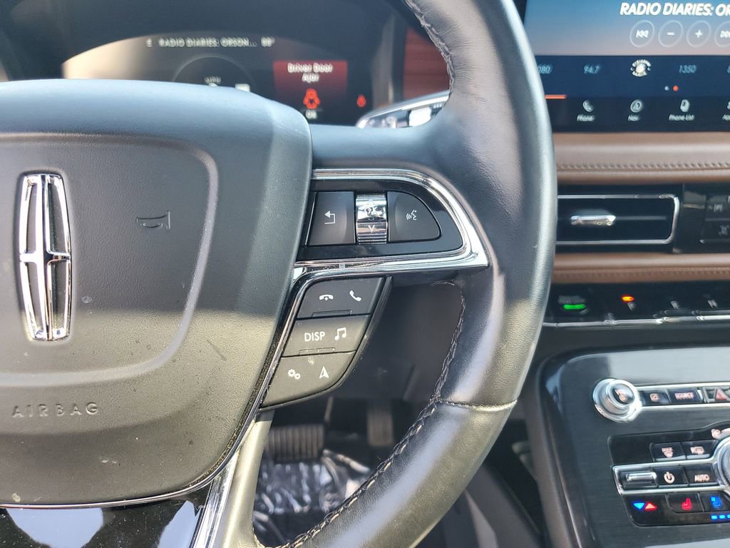 Used 2023 Lincoln Nautilus Reserve w/ Equipment Group 201A image 24
