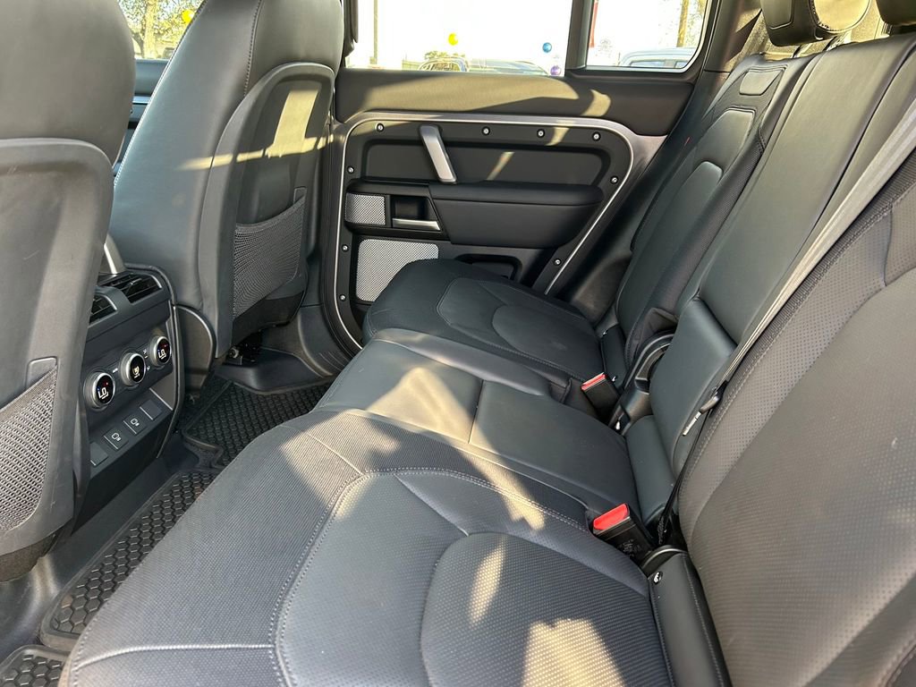 Used 2024 Land Rover Defender 130 Outbound AWD/4WD image 15