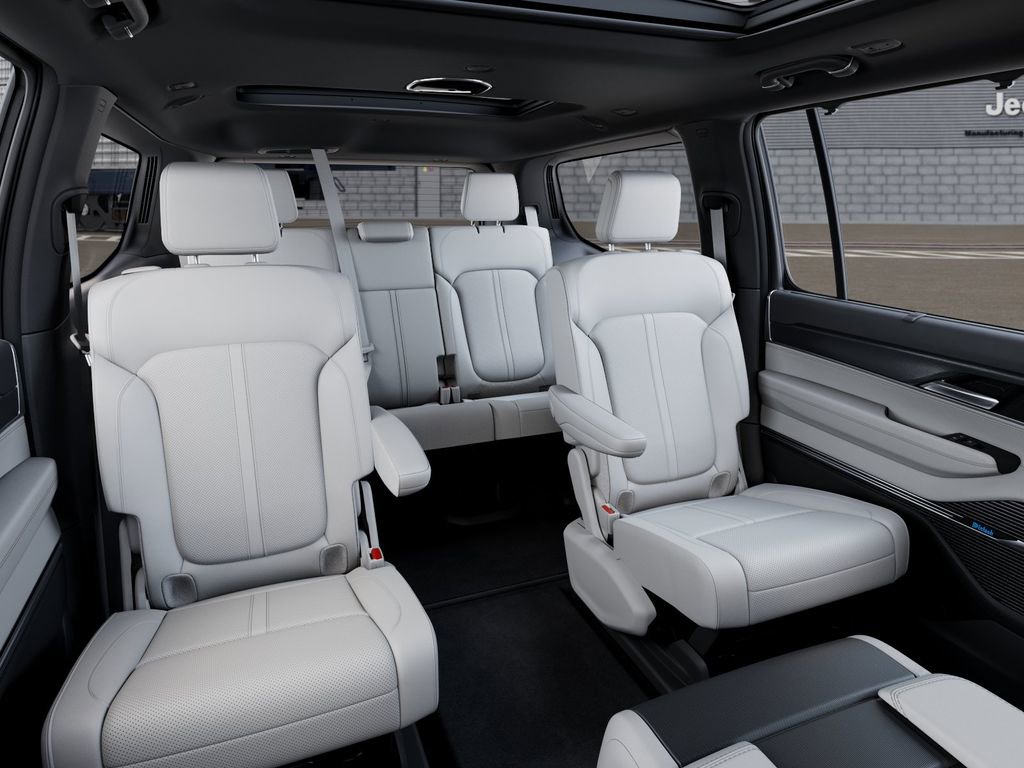New 2026 Jeep Grand Wagoneer Summit w/ Premium Group III AWD/4WD image 16