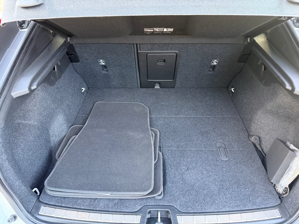 Certified 2023 Volvo C40 P8 Recharge Plus w/ Climate Package AWD/4WD image 26
