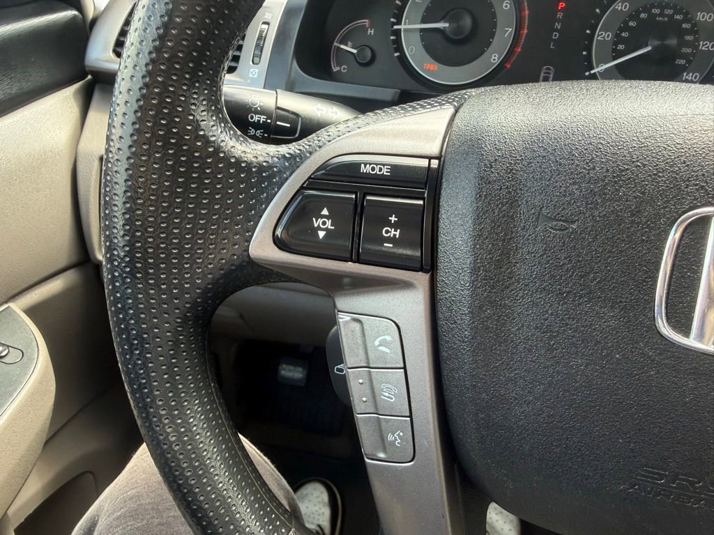 Used 2015 Honda Odyssey EX image 18
