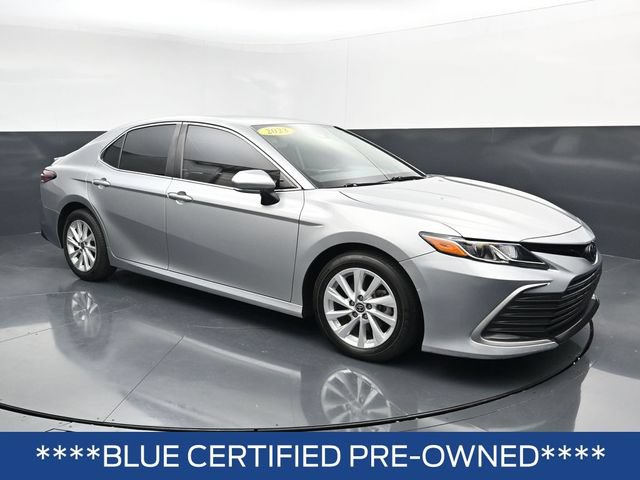 Used 2023 Toyota Camry LE w/ Convenience Package FWD image 2