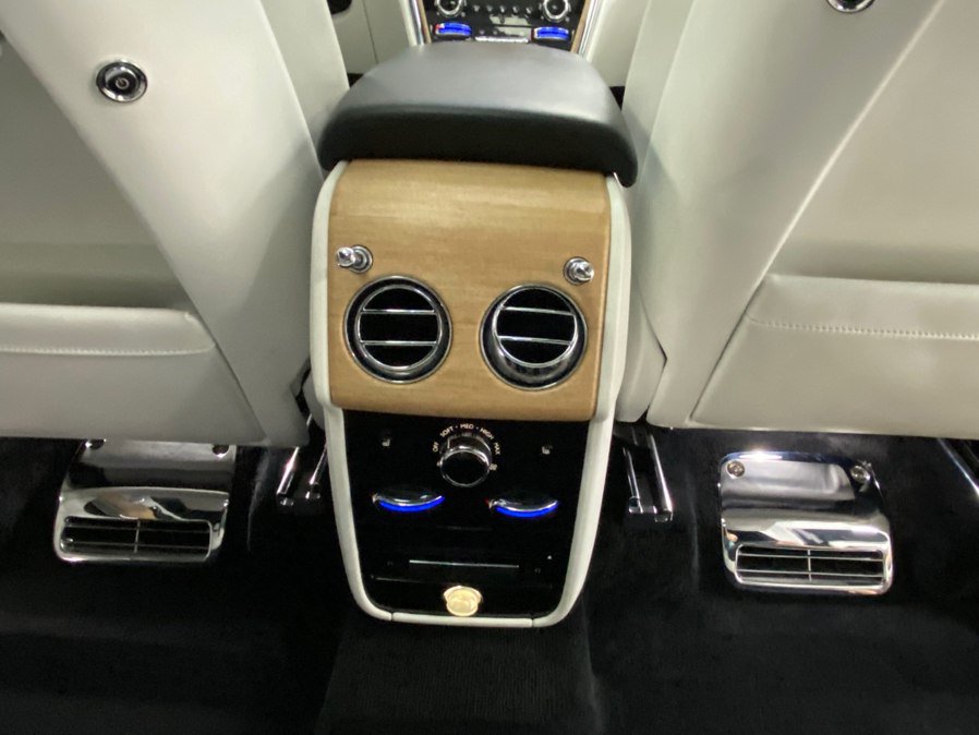 Used 2019 Rolls-Royce Cullinan AWD/4WD image 43