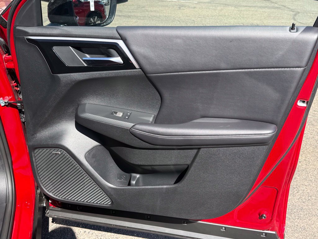 New 2026 Mitsubishi Outlander LE FWD image 17
