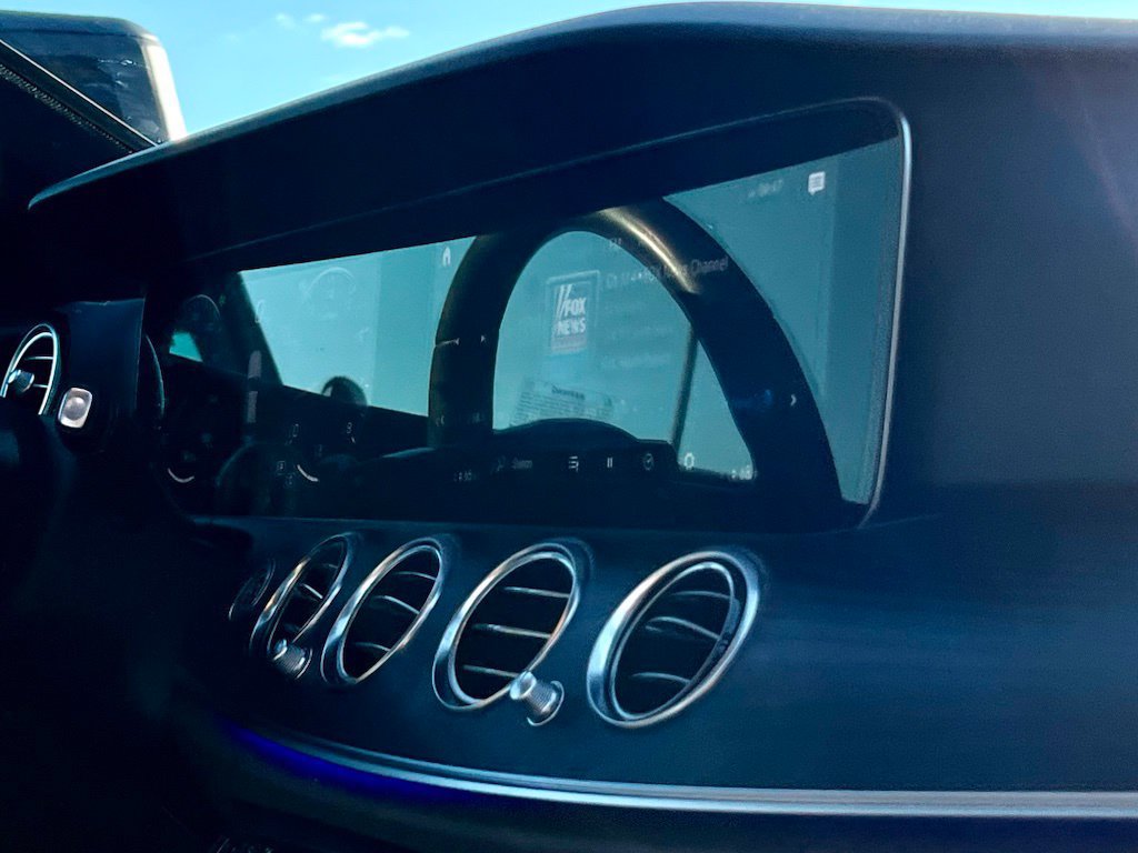Used 2023 Mercedes-Benz E 350 4MATIC Sedan image 10
