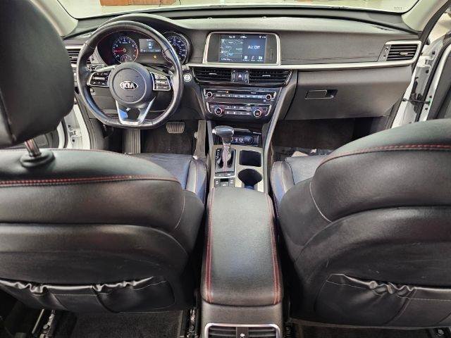 Used 2020 Kia Optima SX image 9