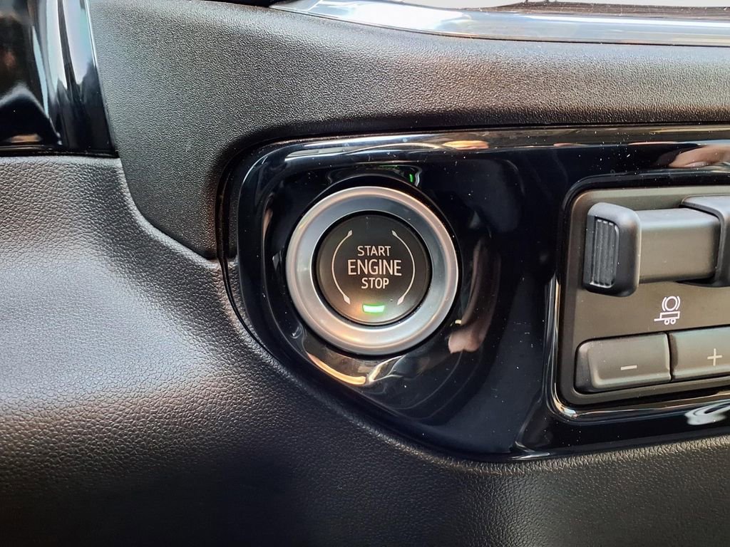 Used 2024 Chevrolet Silverado 2500 LT w/ All Star Edition image 13