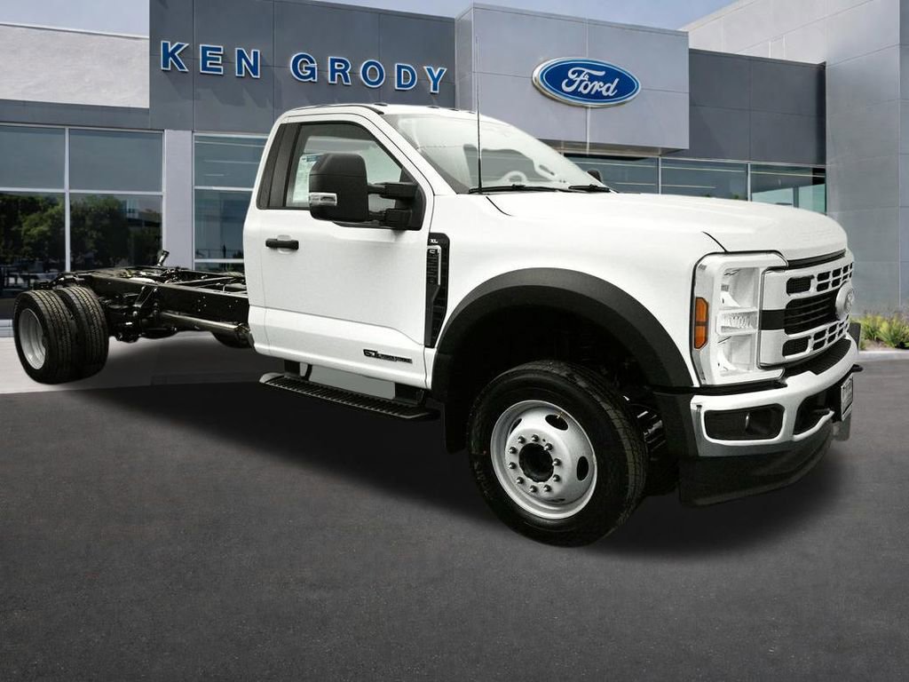 New 2025 Ford F550 2WD Regular Cab Super Duty image 1