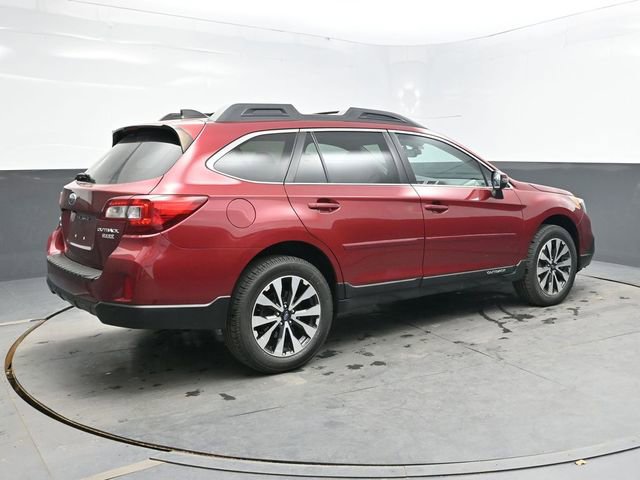 Used 2017 Subaru Outback 2.5i Limited AWD/4WD image 7