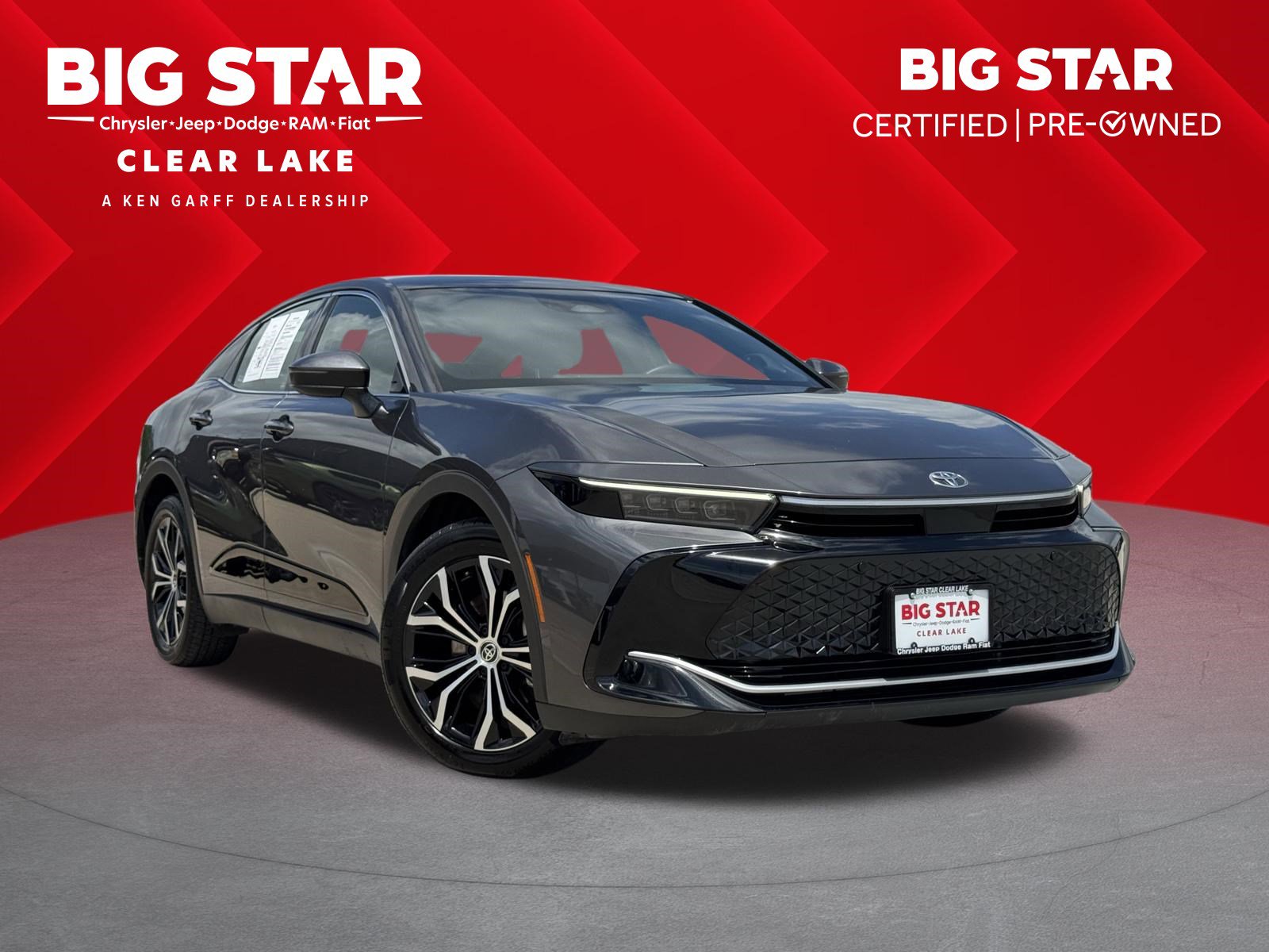 Used 2024 Toyota Crown image 1