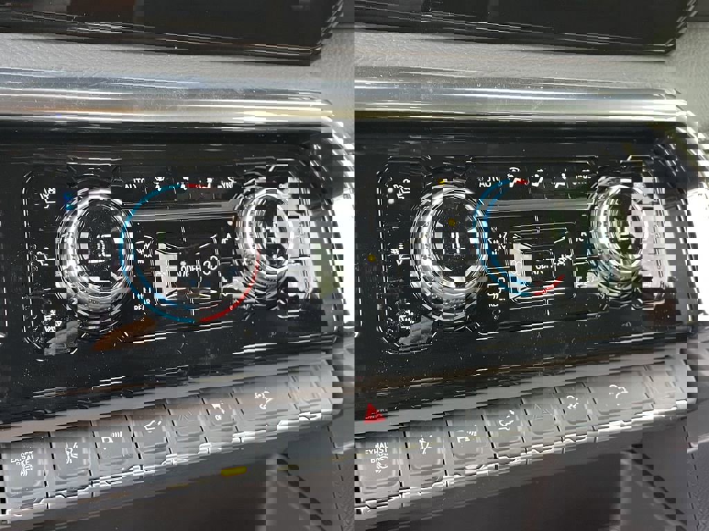 New 2026 GMC Sierra 2500 Denali w/ Denali Reserve Package image 30