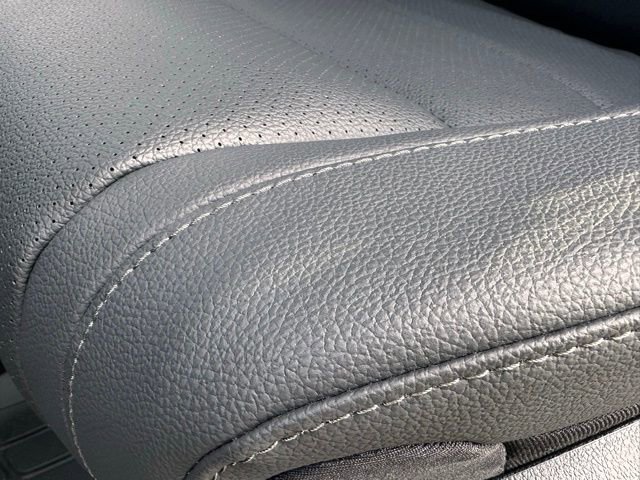 Certified 2025 Mercedes-Benz GLS 450 4MATIC image 22