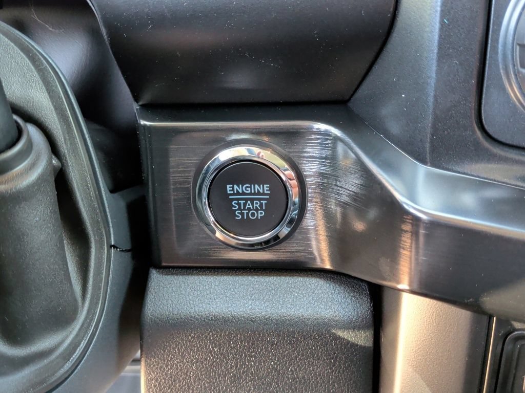 New 2027 Ford F250 Lariat w/ Lariat Premium Package AWD/4WD image 25