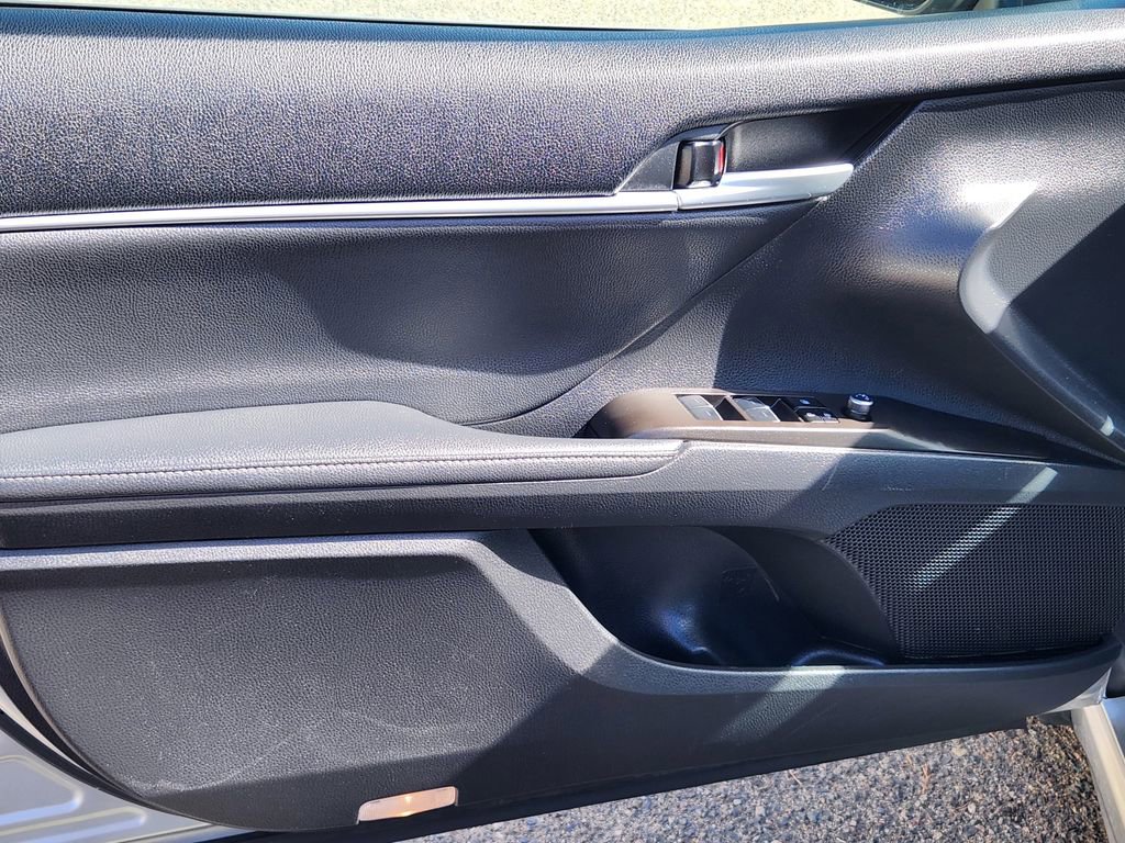 Used 2024 Toyota Camry XSE image 8