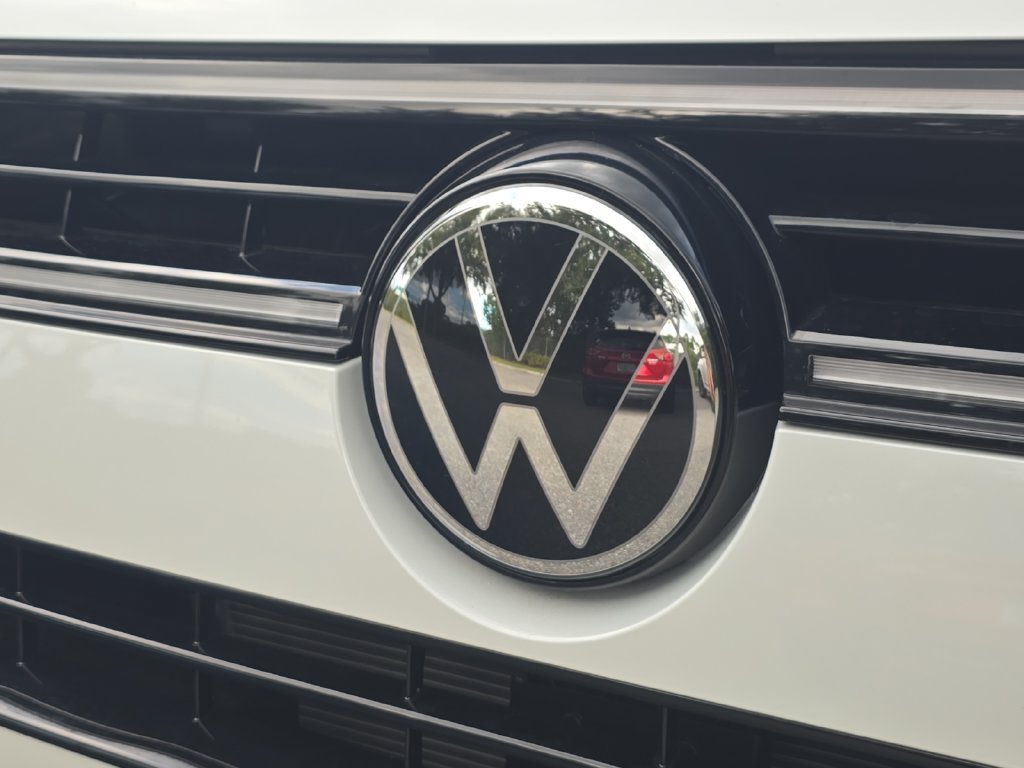 New 2027 Volkswagen Atlas SE FWD image 28