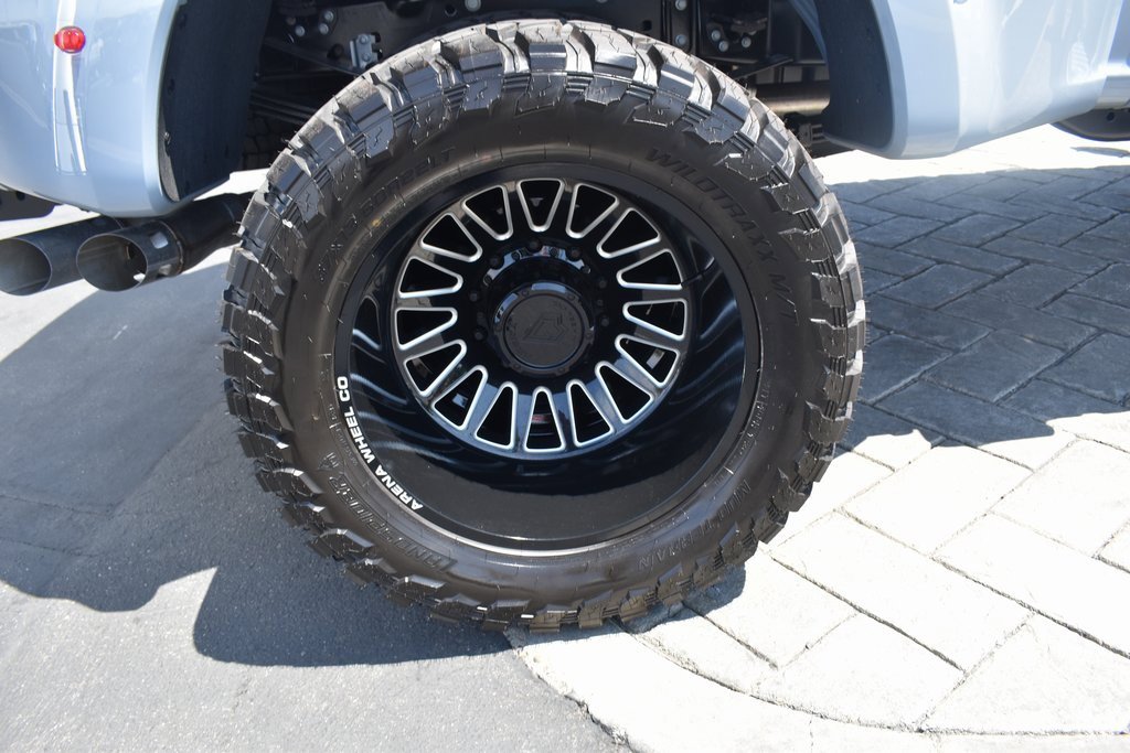 Used 2025 Ford F450 Lariat w/ FX4 Off-Road Package image 11