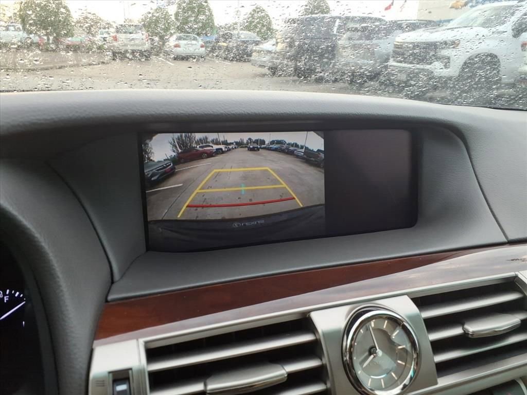 Used 2017 Lexus LS 460 image 16