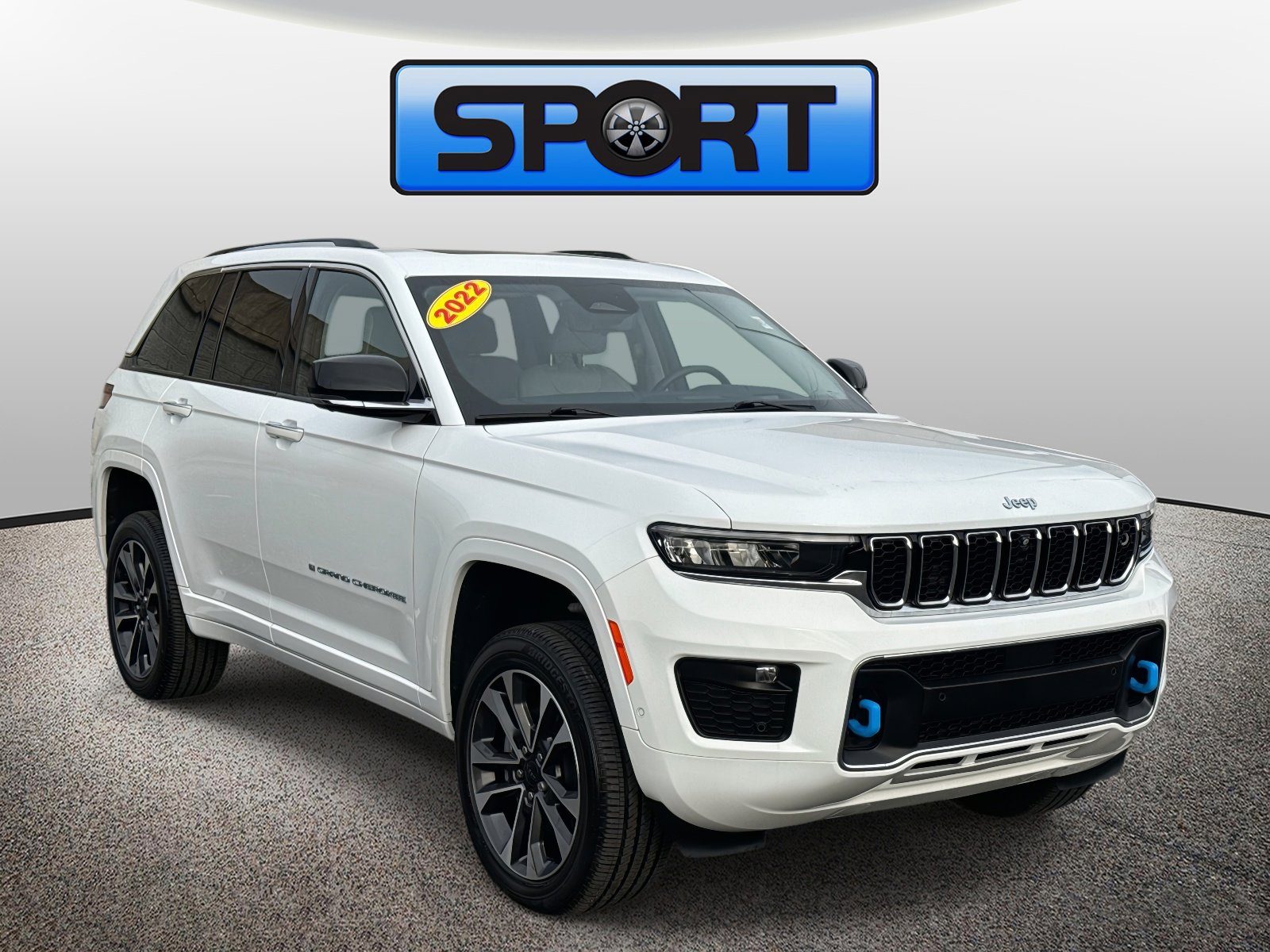 Used 2022 Jeep Grand Cherokee Overland w/ Advanced Protech Group III image 27