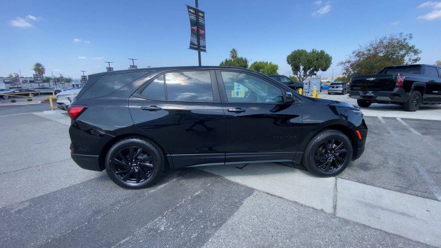 Used 2024 Chevrolet Equinox LS w/ Midnight Edition image 9