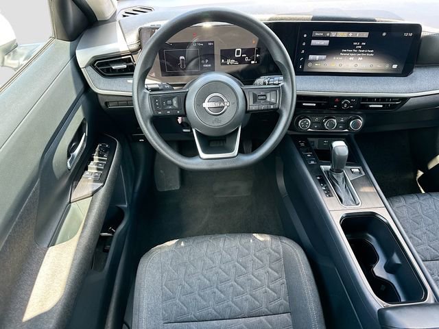 Used 2025 Nissan Kicks SV FWD image 20