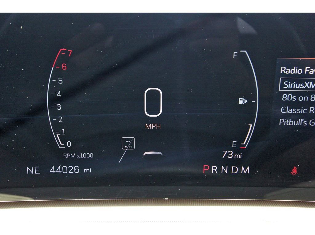 Used 2024 Cadillac XT4 Luxury w/ Cold Weather Package FWD image 13