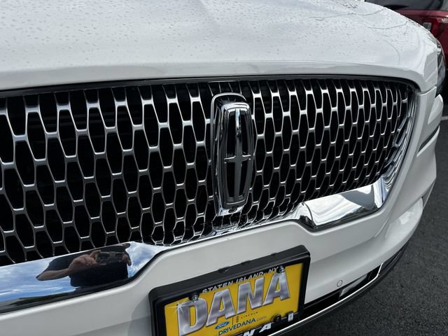 Certified 2024 Lincoln Aviator Reserve w/ Equipment Group 201A AWD/4WD image 10