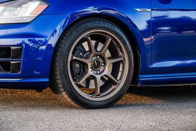 Used 2015 Volkswagen Golf R 4-Door AWD/4WD image 63