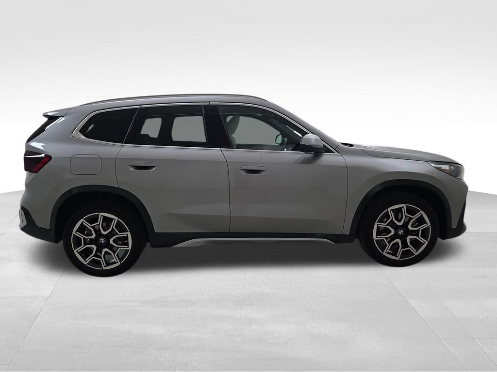 New 2027 BMW X1 xDrive28i w/ Convenience Package AWD/4WD image 11