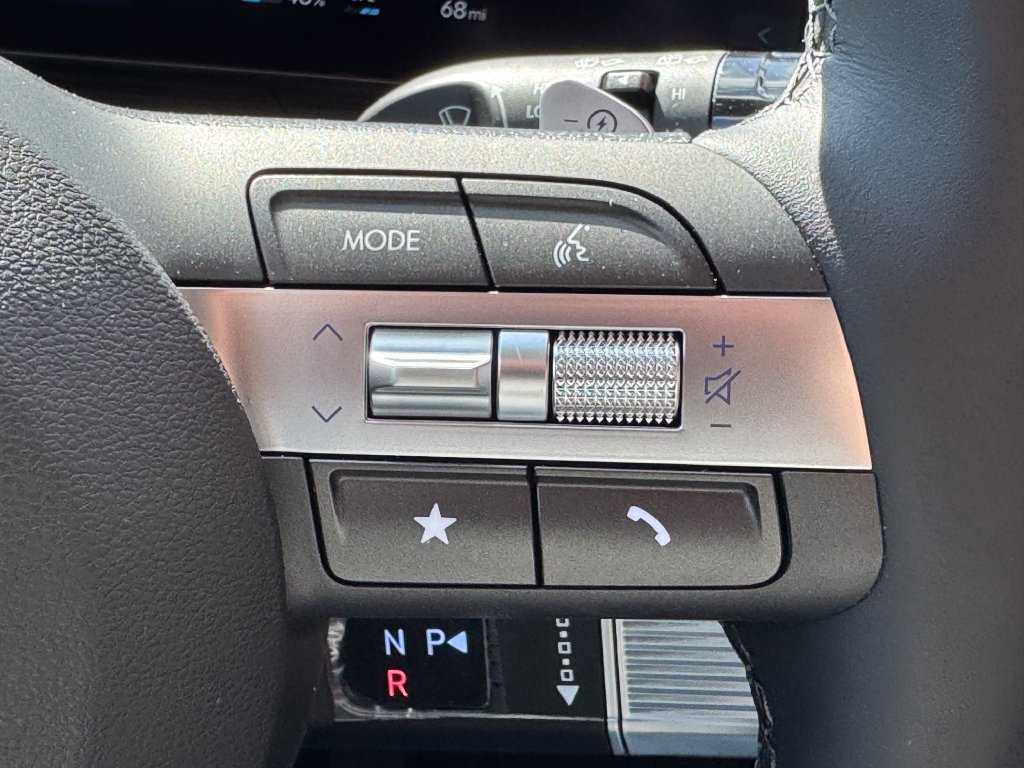 New 2025 Hyundai Kona SEL FWD image 23