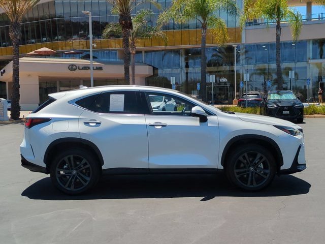 Used 2024 Lexus NX 450h+ AWD w/ Vision Package image 4