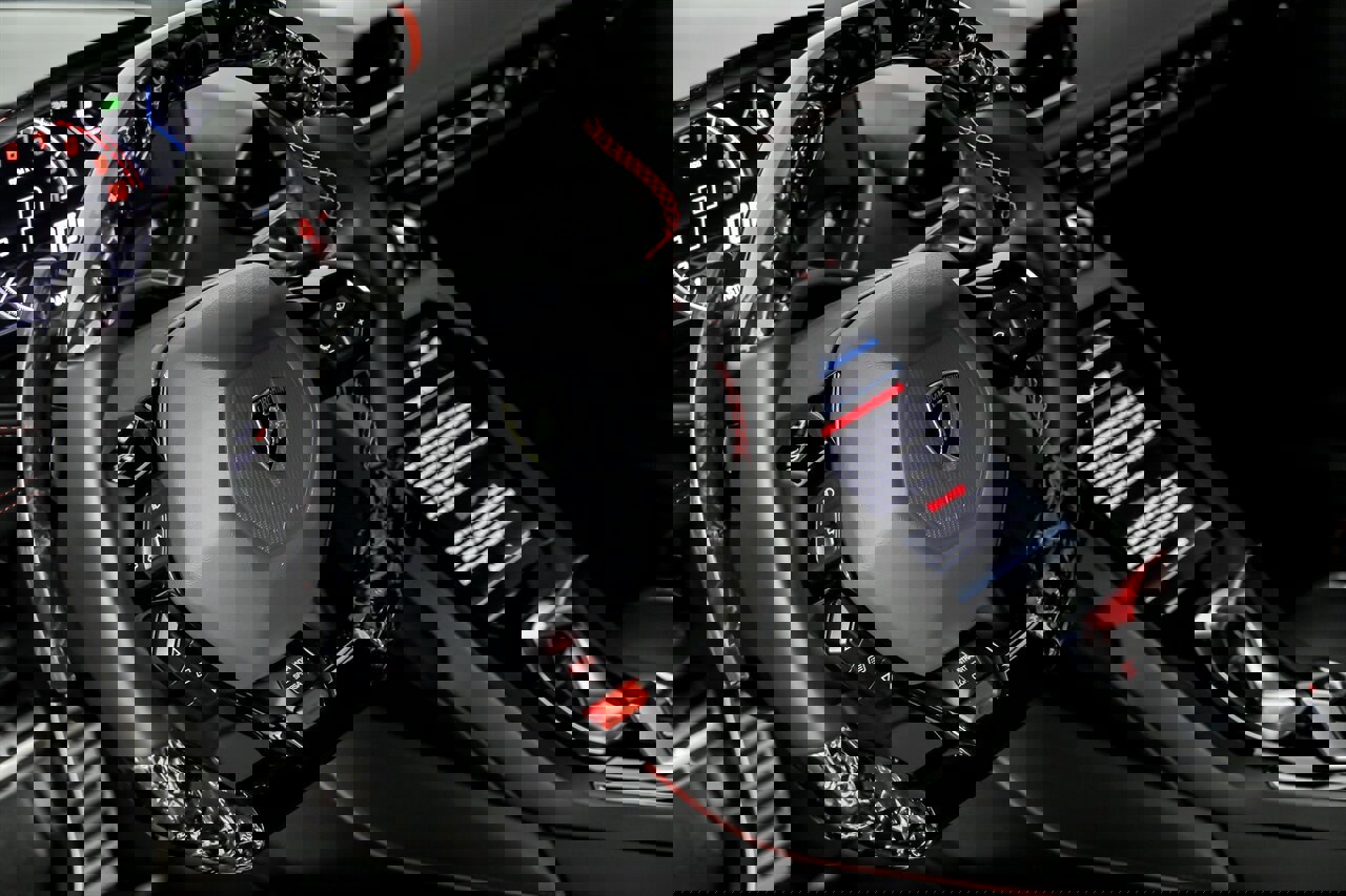 Used 2021 Lamborghini Huracan EVO image 27