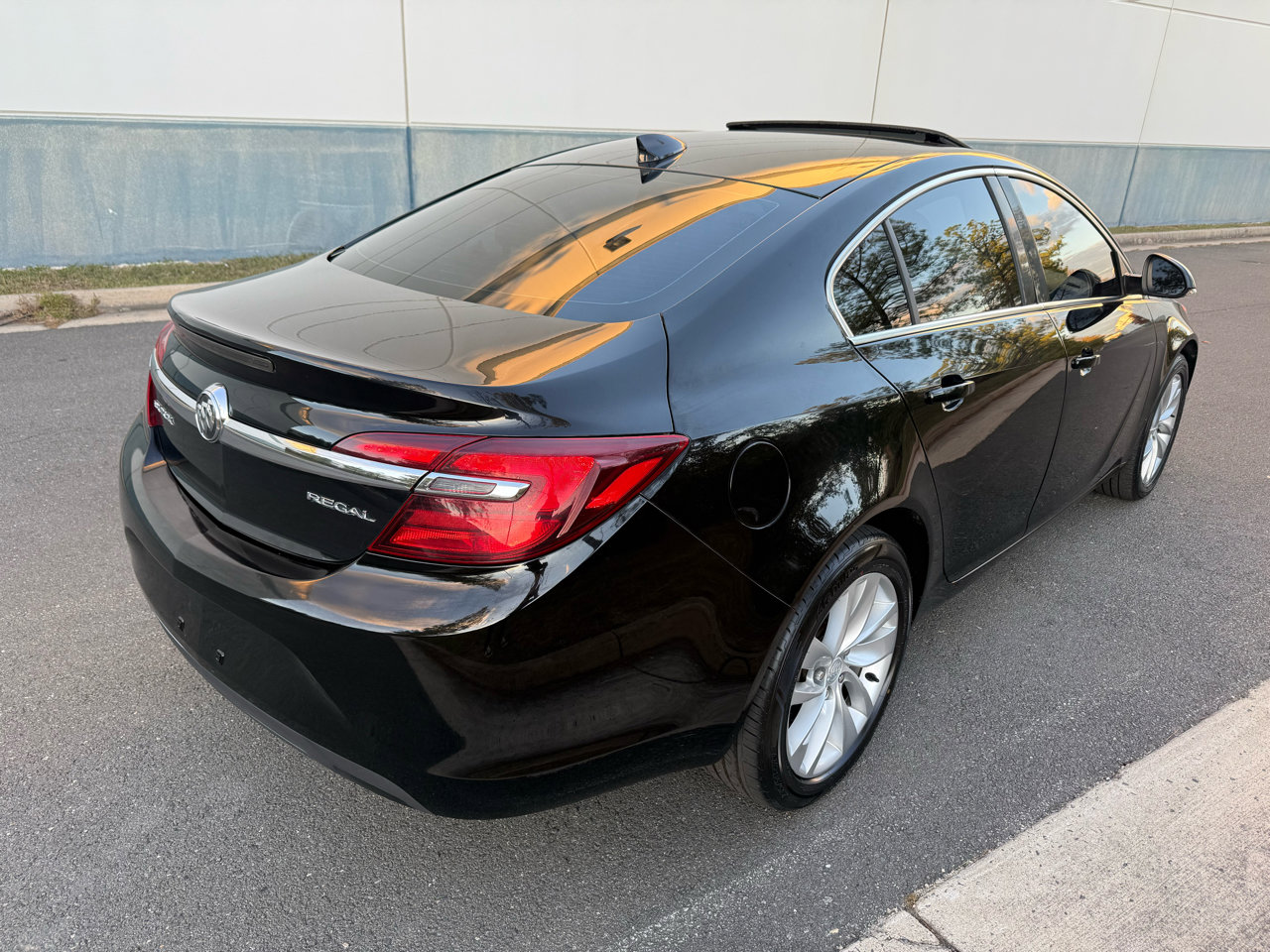 Used 2015 Buick Regal image 42