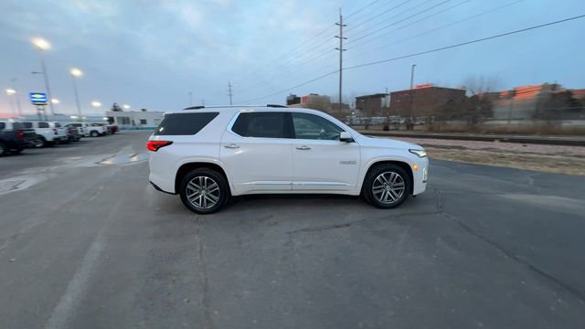 Used 2023 Chevrolet Traverse High Country w/ LPO, Floor Liner Package image 9