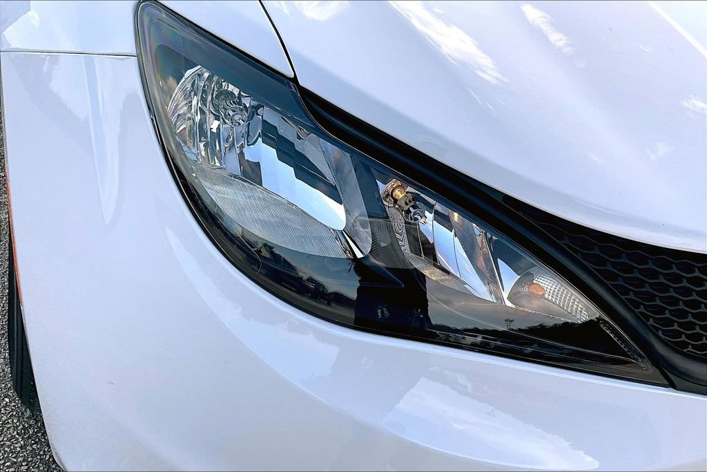 New 2025 Chrysler Voyager LX FWD image 16