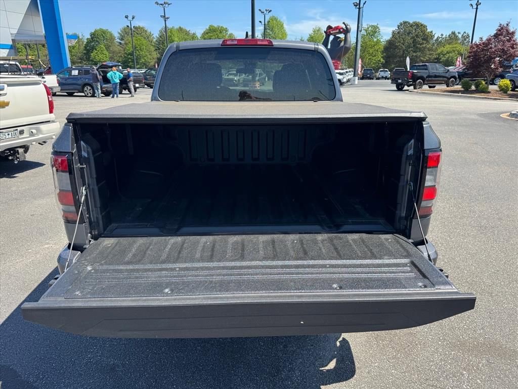Used 2024 Nissan Frontier SV w/ Technology Package RWD image 10