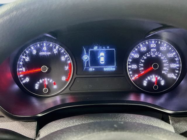Used 2018 Kia Optima LX FWD image 12