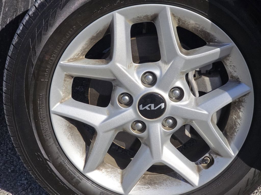 Used 2023 Kia Soul S image 8