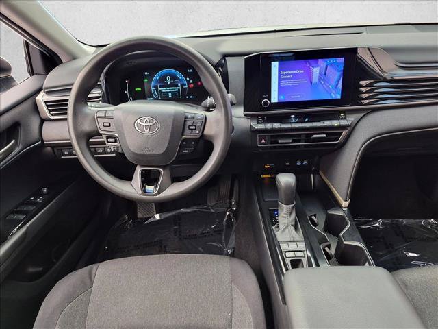 Used 2025 Toyota Camry LE FWD image 22