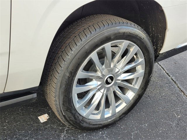 New 2024 Cadillac Escalade ESV Premium Luxury w/ Performance Package image 8