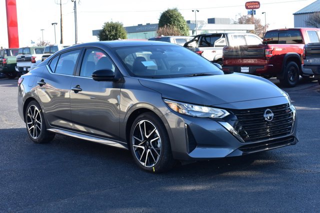 New 2025 Nissan Sentra SR w/ SR Premium Package image 3