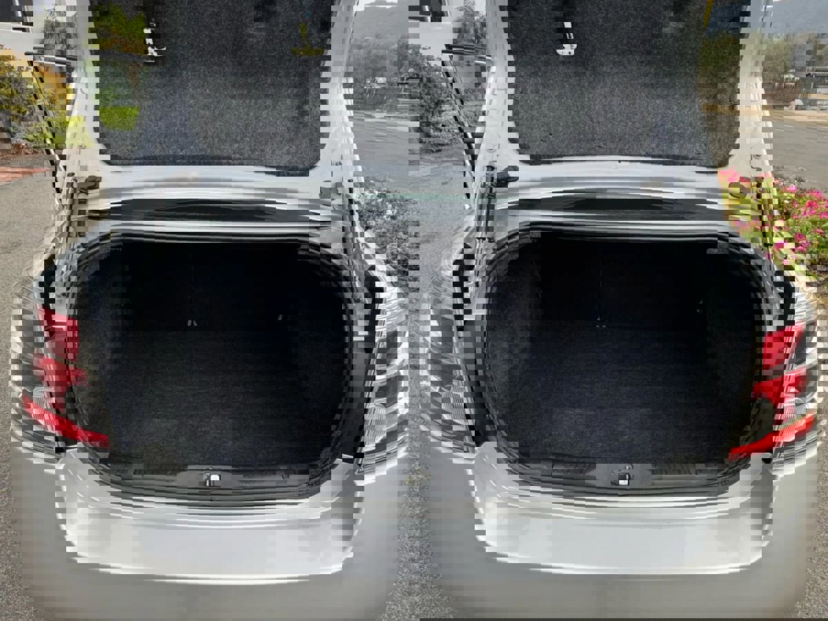 Used 2012 Nissan Sentra 2.0 S image 9