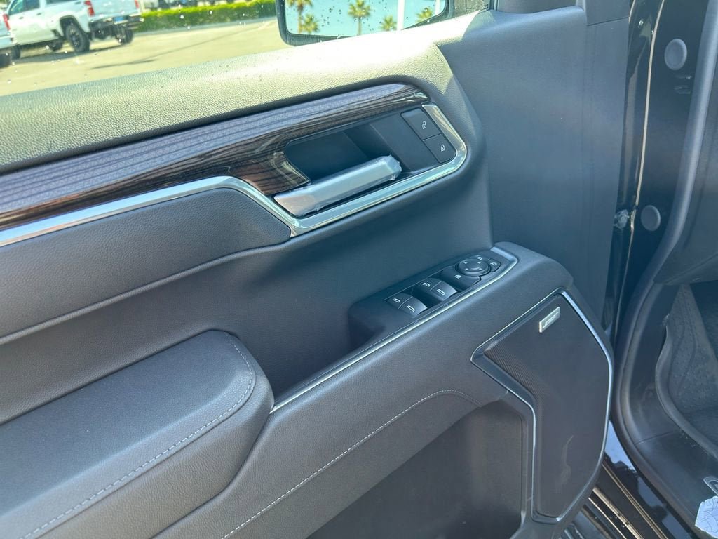 New 2026 Chevrolet Silverado 1500 RST w/ Safety Package AWD/4WD image 11